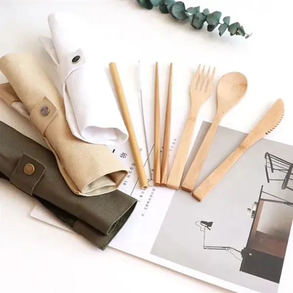 Bamboo tableware set with Pouch