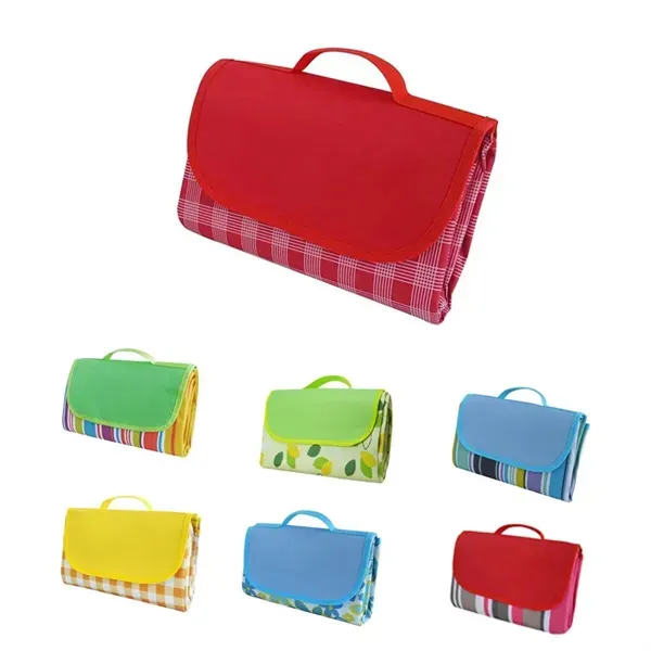 Roll-Up Lightweight Blanket for Picnic